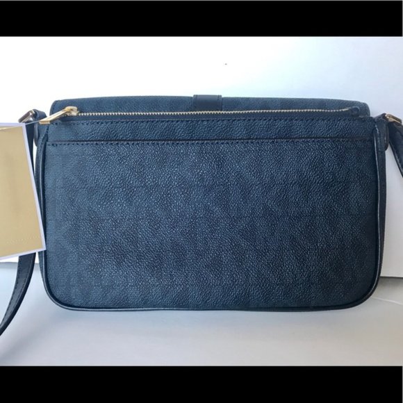 Michael Kors Charlton Logo Large Cross Body Bag - Picture 5 of 7